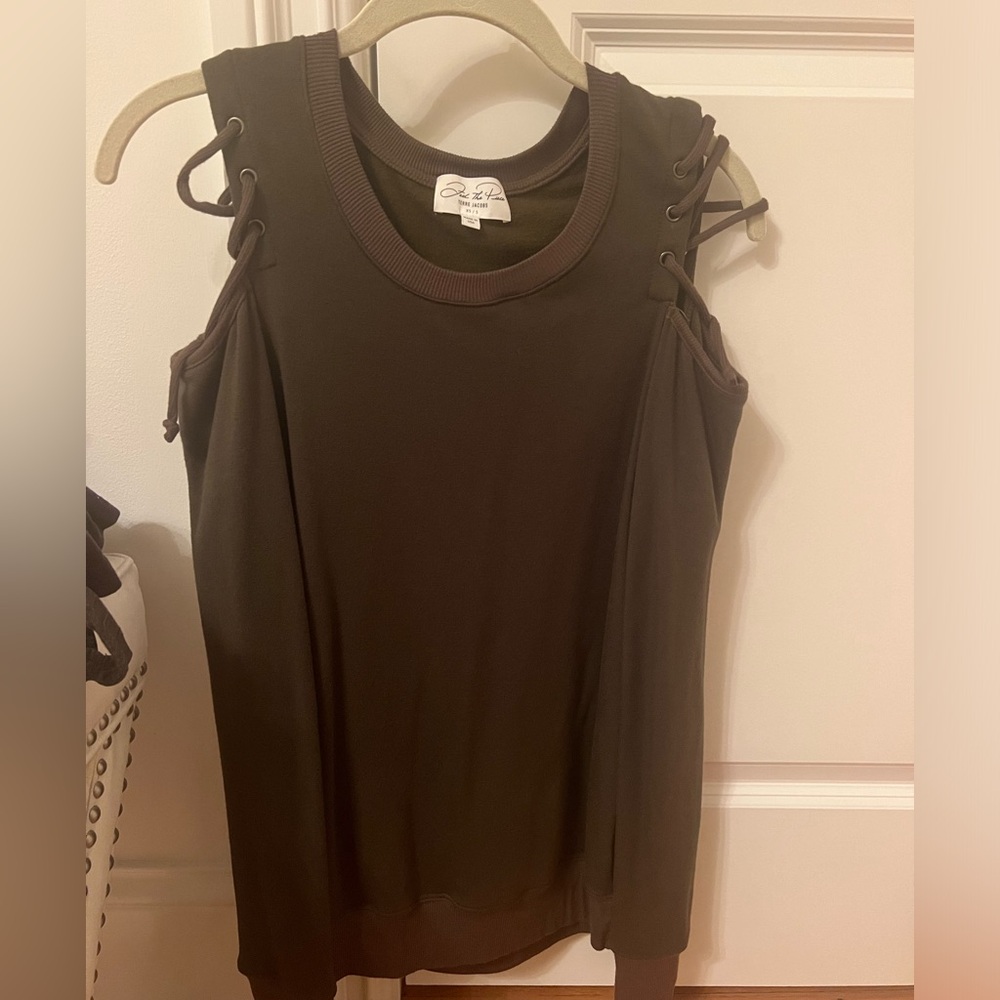 Feel the Piece Cold Shoulder Sweatshirt